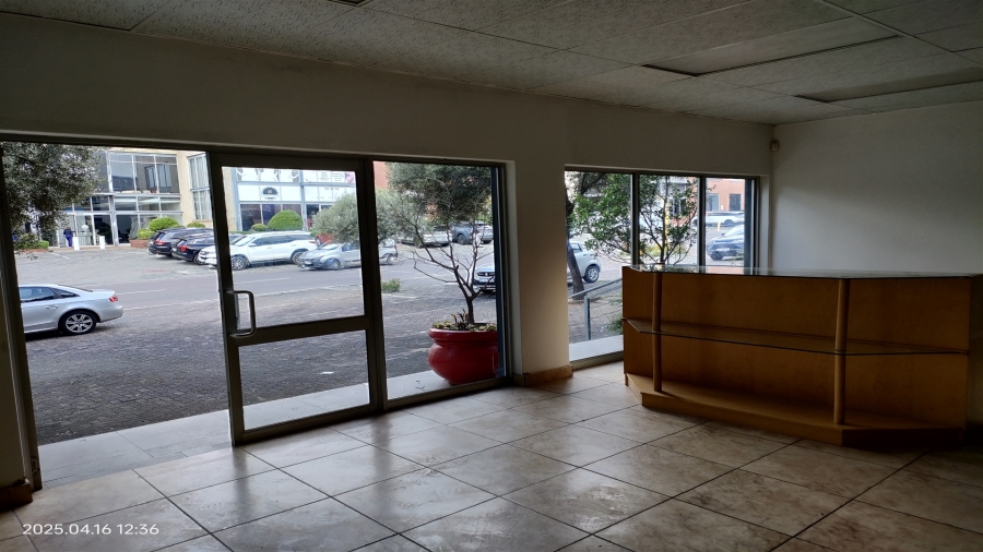 To Let commercial Property for Rent in North Riding Gauteng