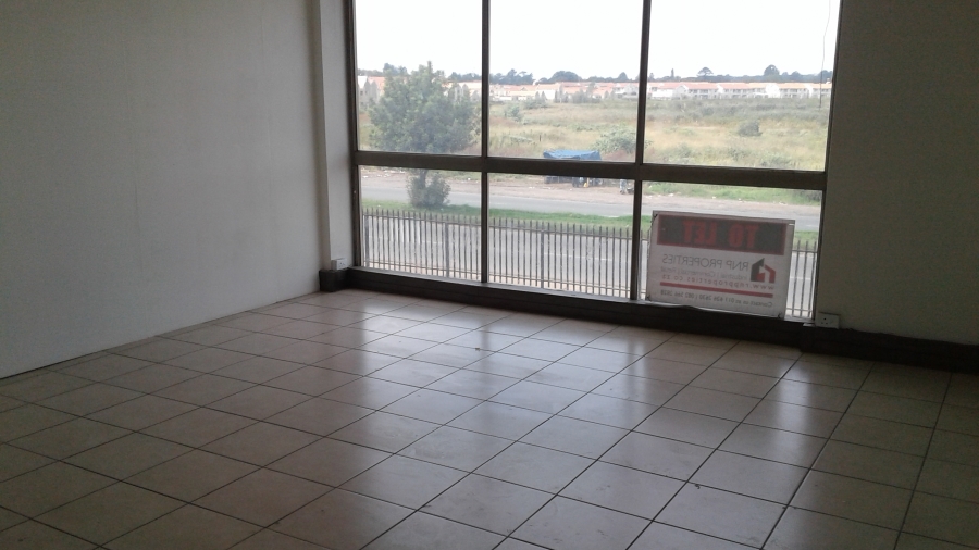 Commercial Property for Sale in Anderbolt Gauteng