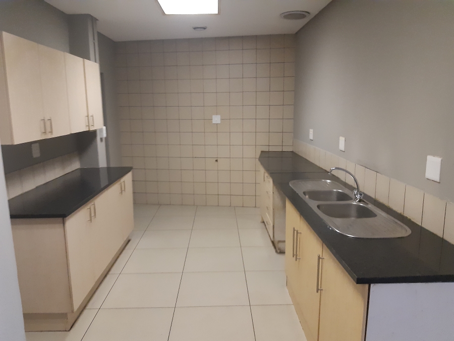 To Let commercial Property for Rent in Longmeadow Gauteng
