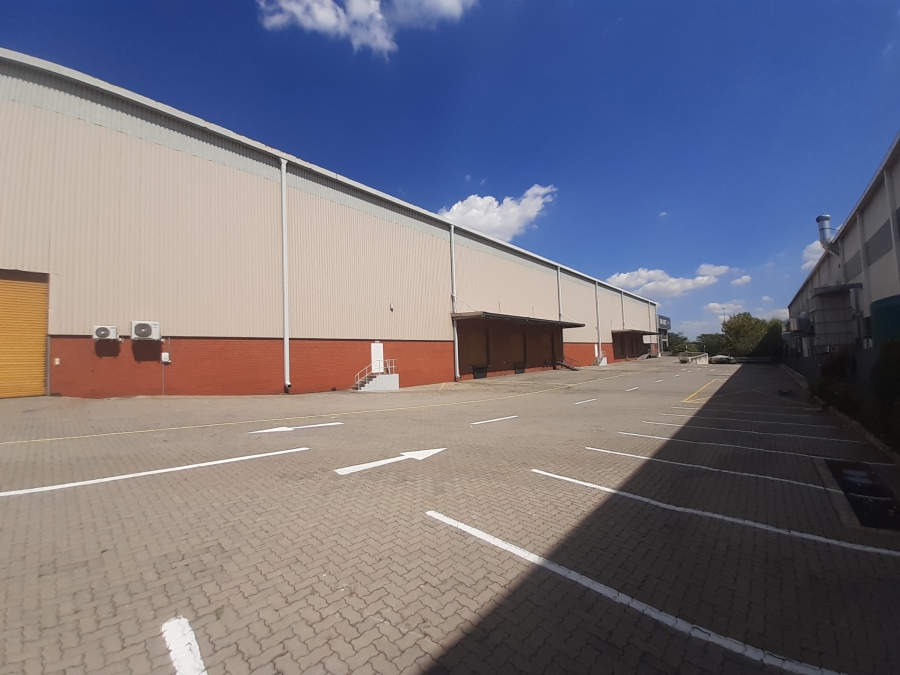 To Let commercial Property for Rent in Longmeadow Gauteng
