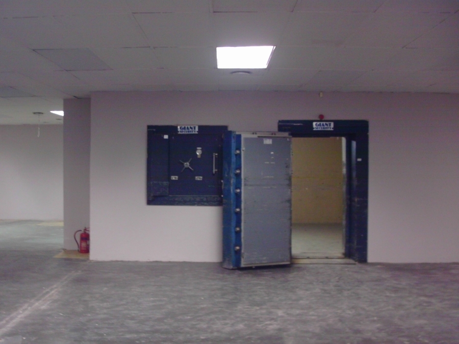 Commercial Property for Sale in Anderbolt Gauteng