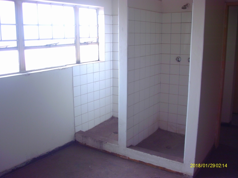 To Let commercial Property for Rent in Anderbolt Gauteng
