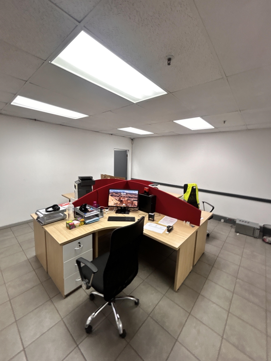 To Let commercial Property for Rent in Jet Park Gauteng