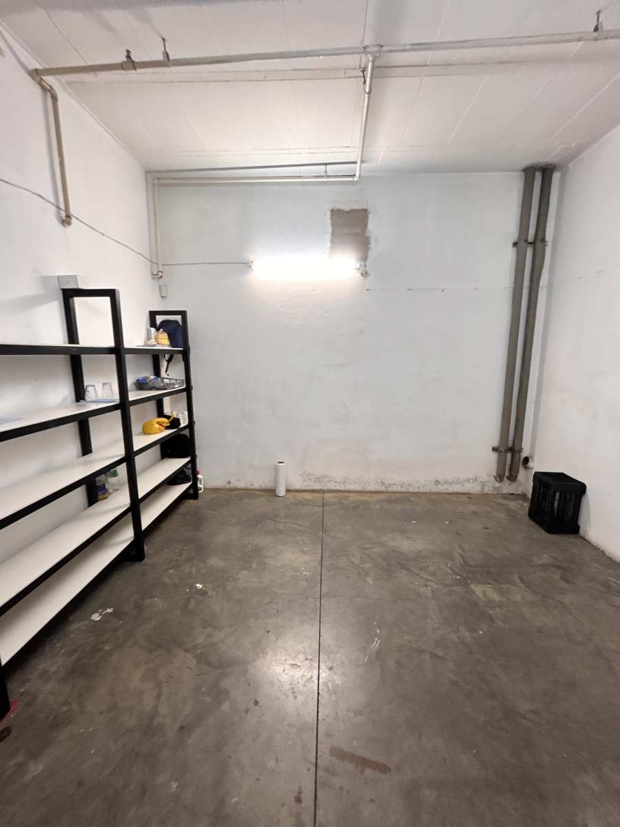To Let commercial Property for Rent in Jet Park Gauteng
