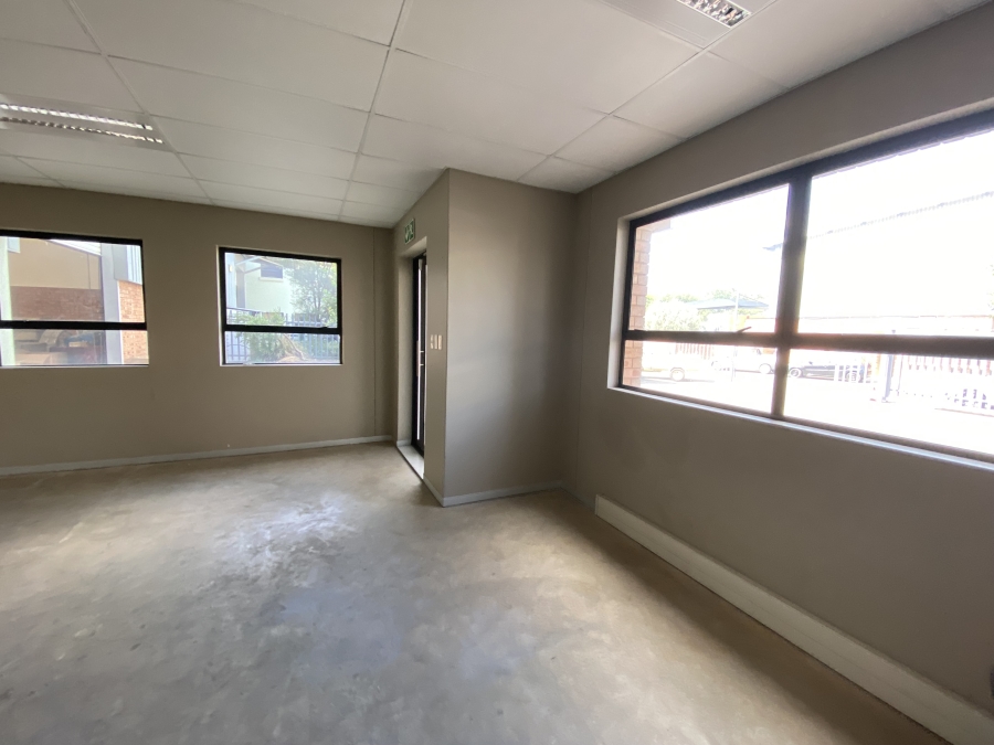 To Let commercial Property for Rent in Linbro Park Gauteng