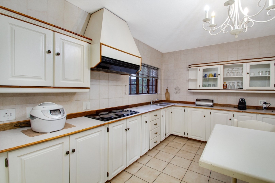 4 Bedroom Property for Sale in Fourways Gardens Gauteng