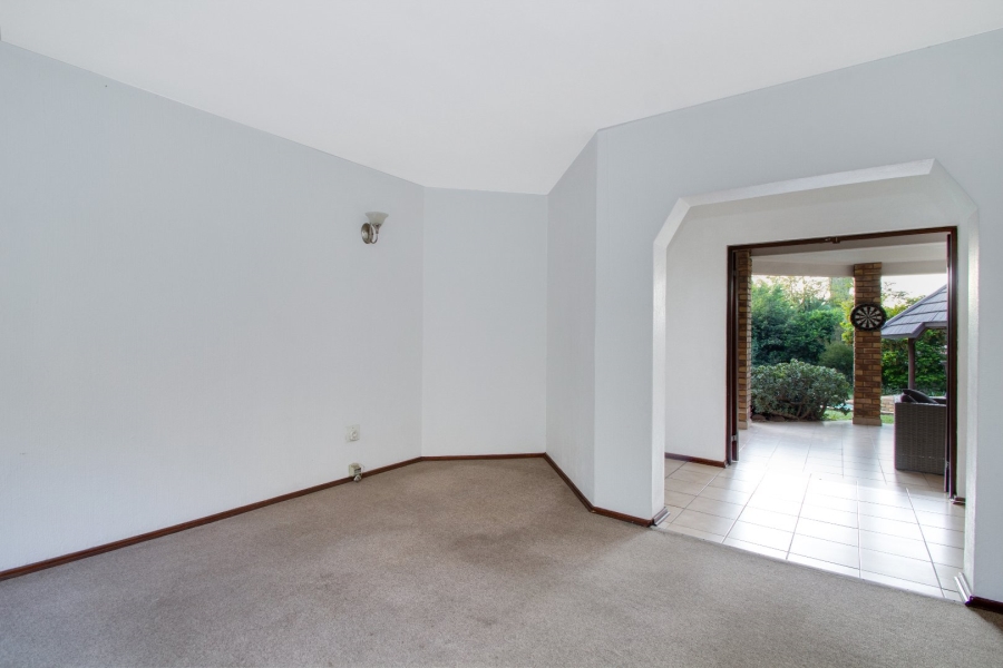 4 Bedroom Property for Sale in Fourways Gardens Gauteng