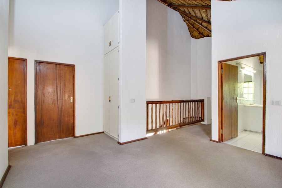 4 Bedroom Property for Sale in Fourways Gardens Gauteng