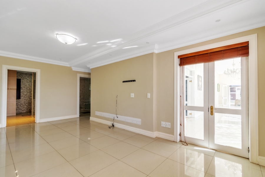 4 Bedroom Property for Sale in Dainfern Golf Estate Gauteng