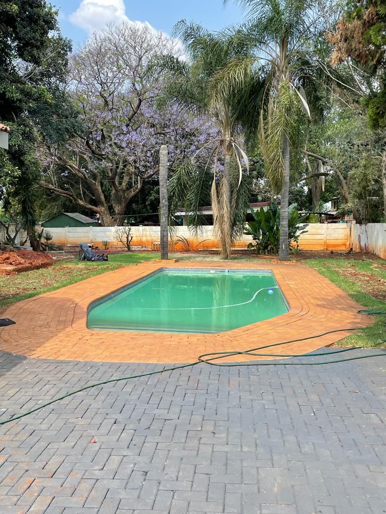 6 Bedroom Property for Sale in Pretoria North Gauteng