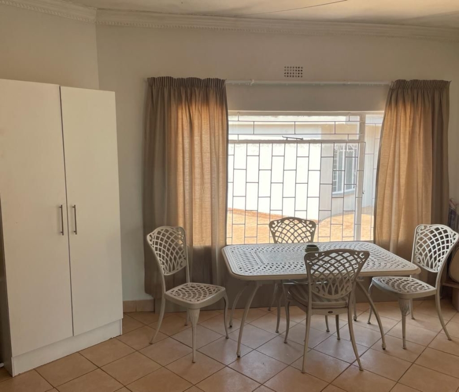 6 Bedroom Property for Sale in Pretoria North Gauteng