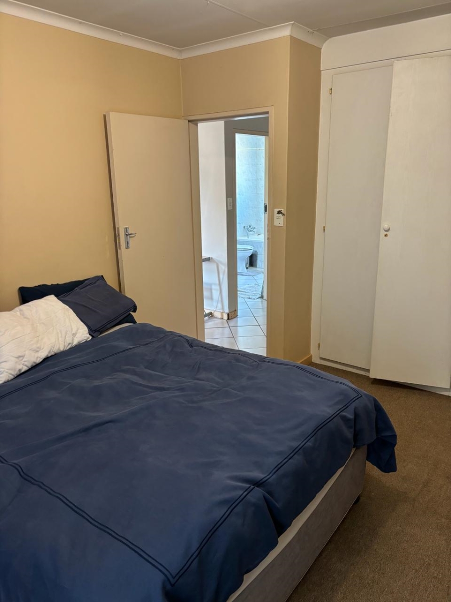 To Let 2 Bedroom Property for Rent in Faerie Glen Gauteng