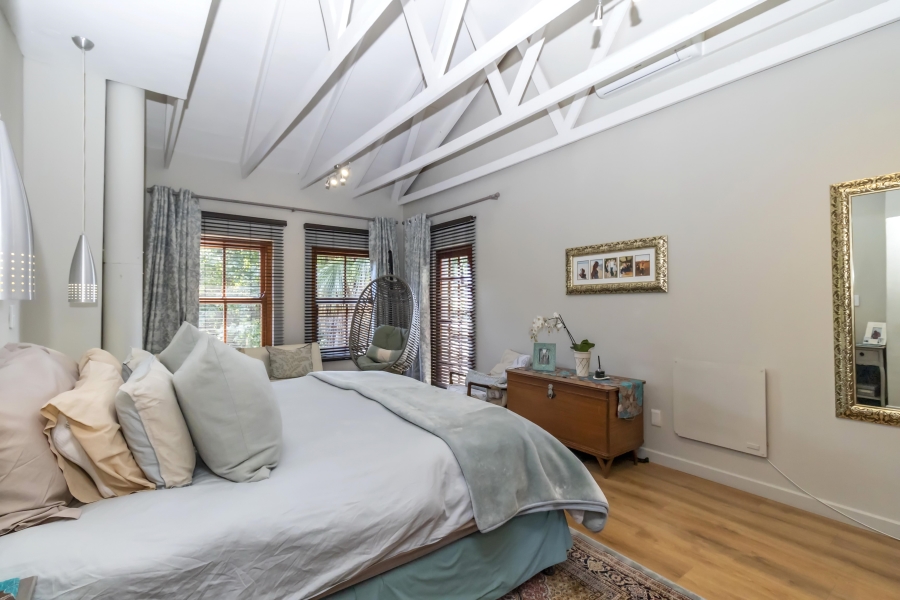 4 Bedroom Property for Sale in Hurlingham Manor Gauteng