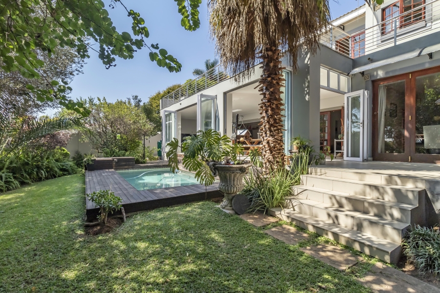 4 Bedroom Property for Sale in Hurlingham Manor Gauteng