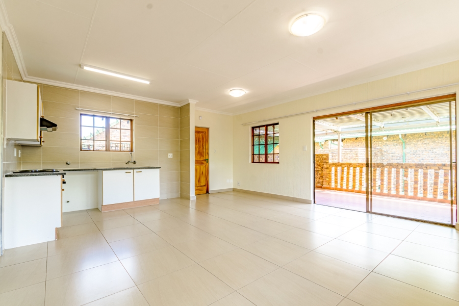 2 Bedroom Property for Sale in Die Wilgers Gauteng