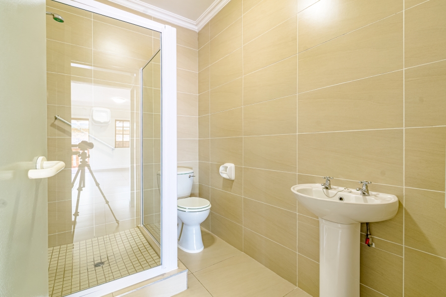 2 Bedroom Property for Sale in Die Wilgers Gauteng