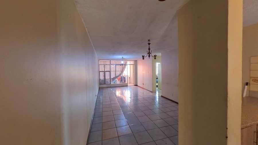 2 Bedroom Property for Sale in Sunnyside Gauteng
