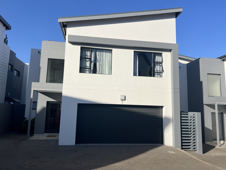 3 Bedroom Property for Sale in Oriel Gauteng