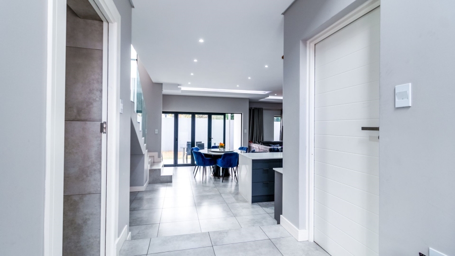3 Bedroom Property for Sale in Oriel Gauteng