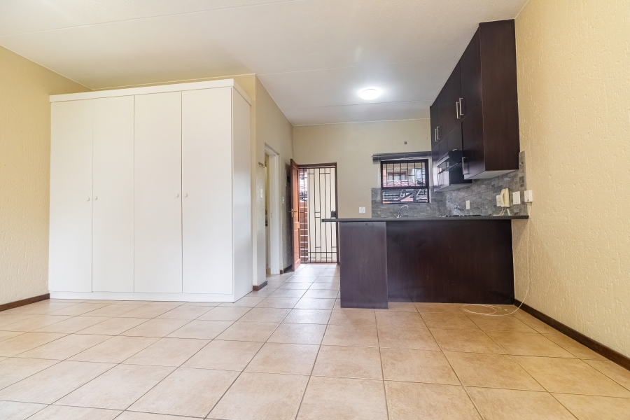 1 Bedroom Property for Sale in Paulshof Gauteng