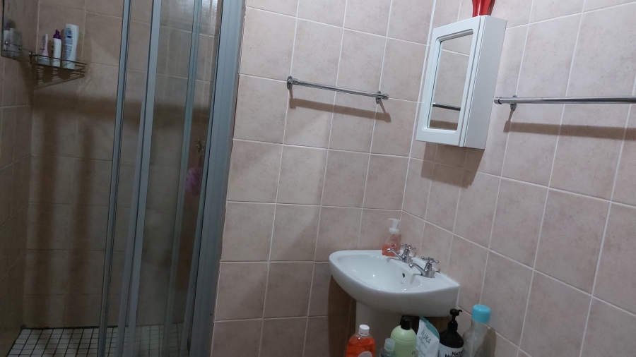 3 Bedroom Property for Sale in Willow Park Manor Gauteng