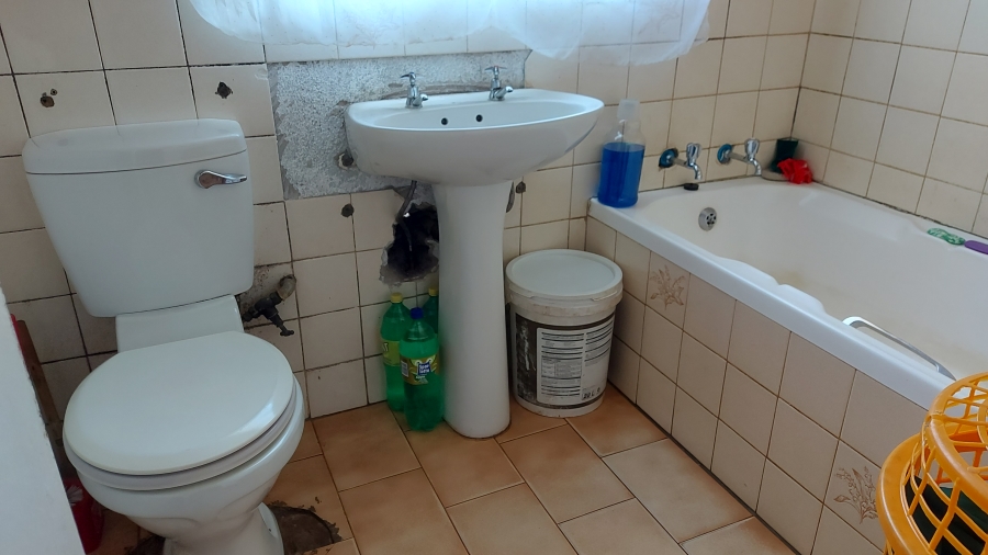 3 Bedroom Property for Sale in Vosloorus Ext 2 Gauteng
