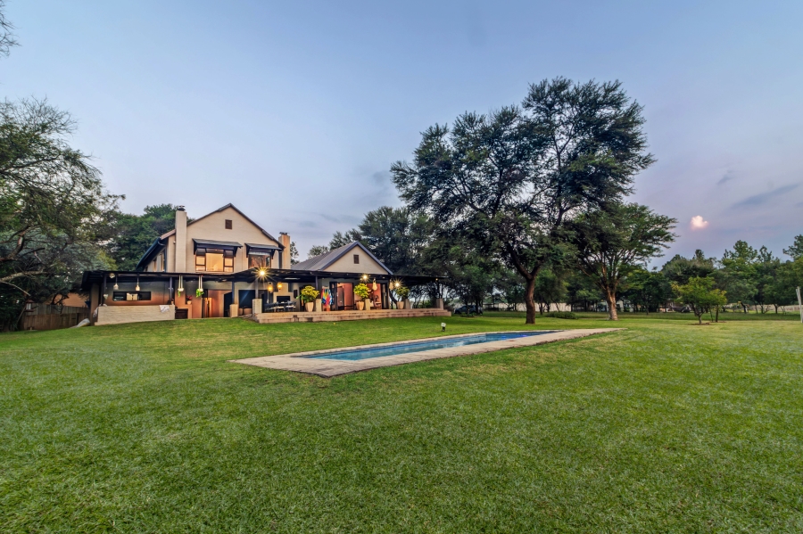 5 Bedroom Property for Sale in Chartwell Gauteng