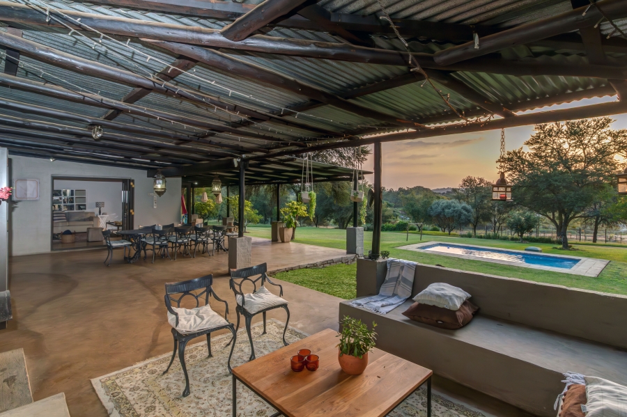5 Bedroom Property for Sale in Chartwell Gauteng