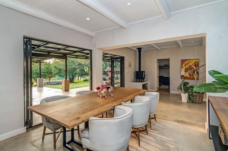 5 Bedroom Property for Sale in Chartwell Gauteng