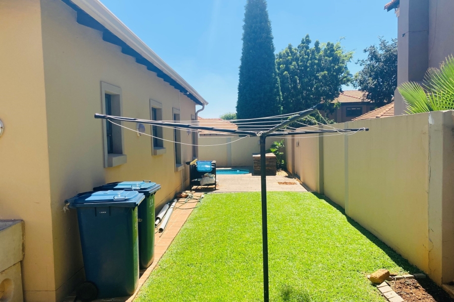 To Let 5 Bedroom Property for Rent in Equestria Gauteng