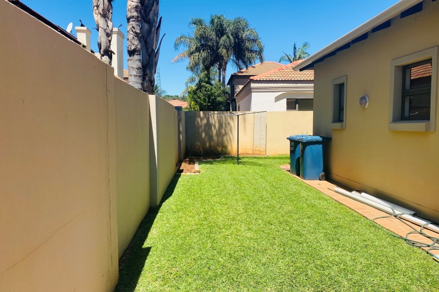 To Let 5 Bedroom Property for Rent in Equestria Gauteng