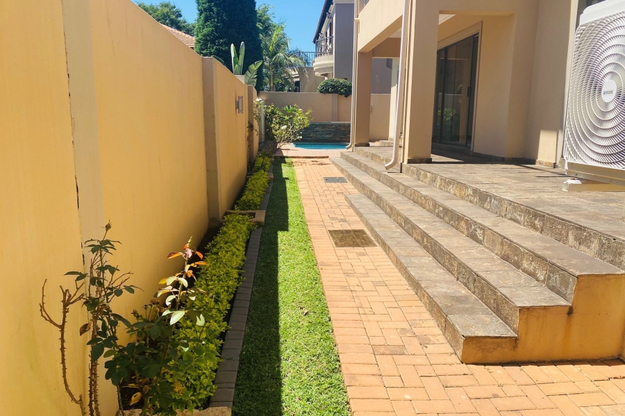 To Let 5 Bedroom Property for Rent in Equestria Gauteng