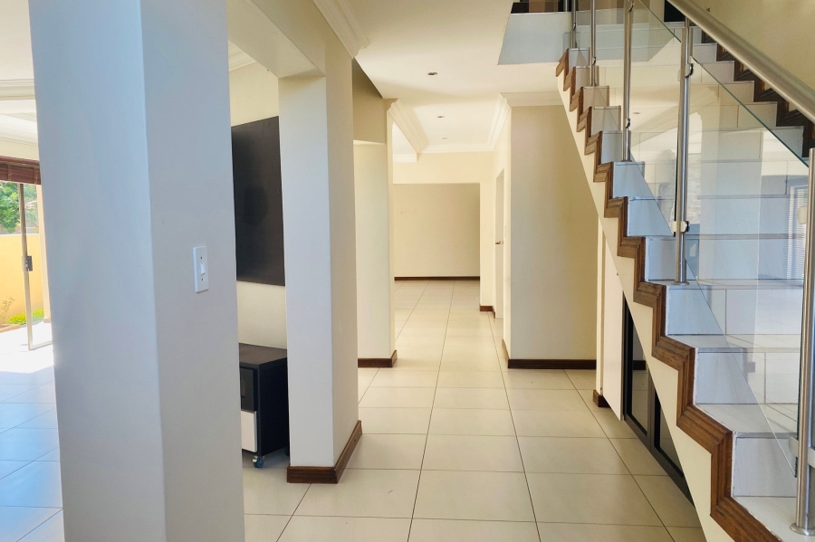 To Let 5 Bedroom Property for Rent in Equestria Gauteng