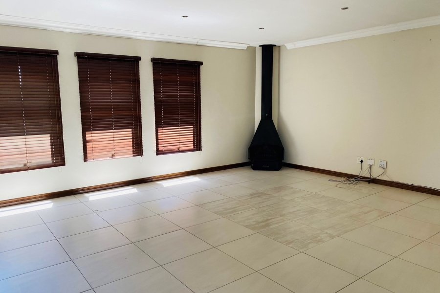 To Let 5 Bedroom Property for Rent in Equestria Gauteng