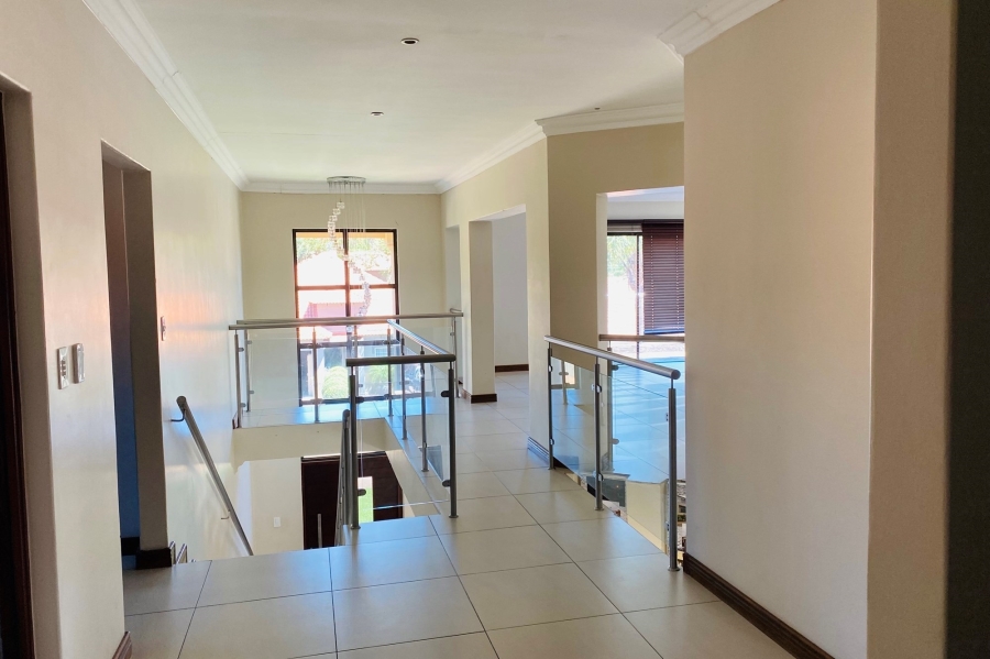 To Let 5 Bedroom Property for Rent in Equestria Gauteng