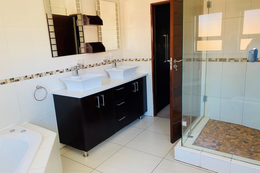 To Let 5 Bedroom Property for Rent in Equestria Gauteng