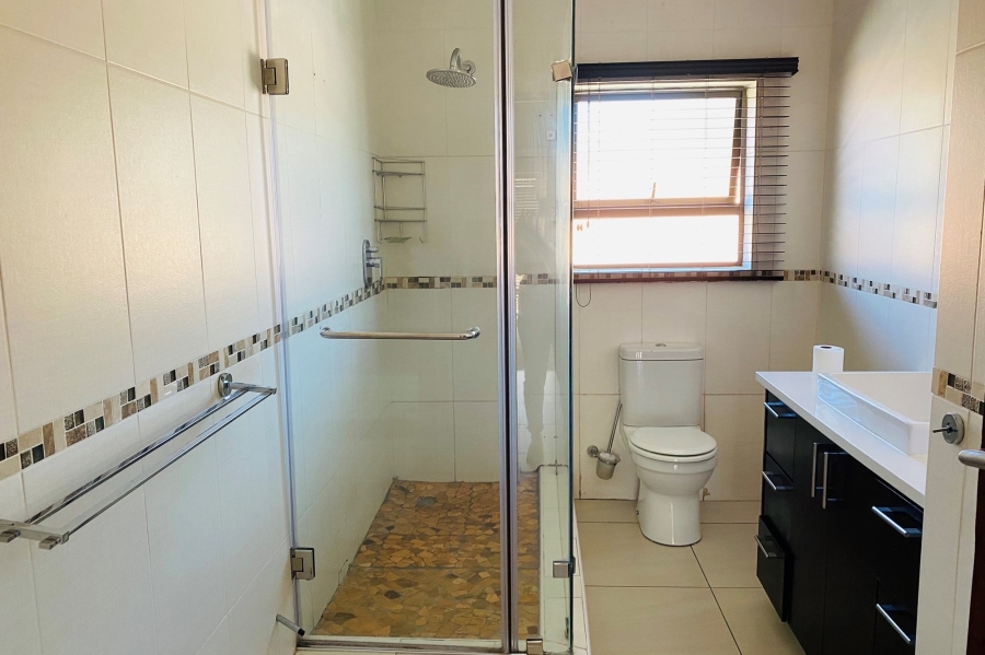 To Let 5 Bedroom Property for Rent in Equestria Gauteng