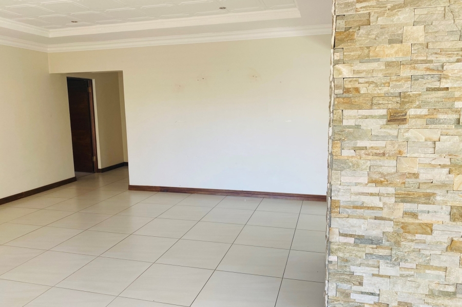 To Let 5 Bedroom Property for Rent in Equestria Gauteng