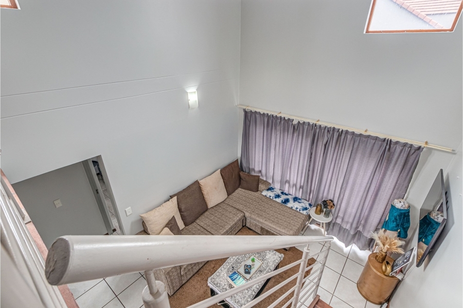 1 Bedroom Property for Sale in Broadacres Gauteng