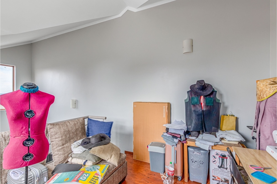 1 Bedroom Property for Sale in Broadacres Gauteng