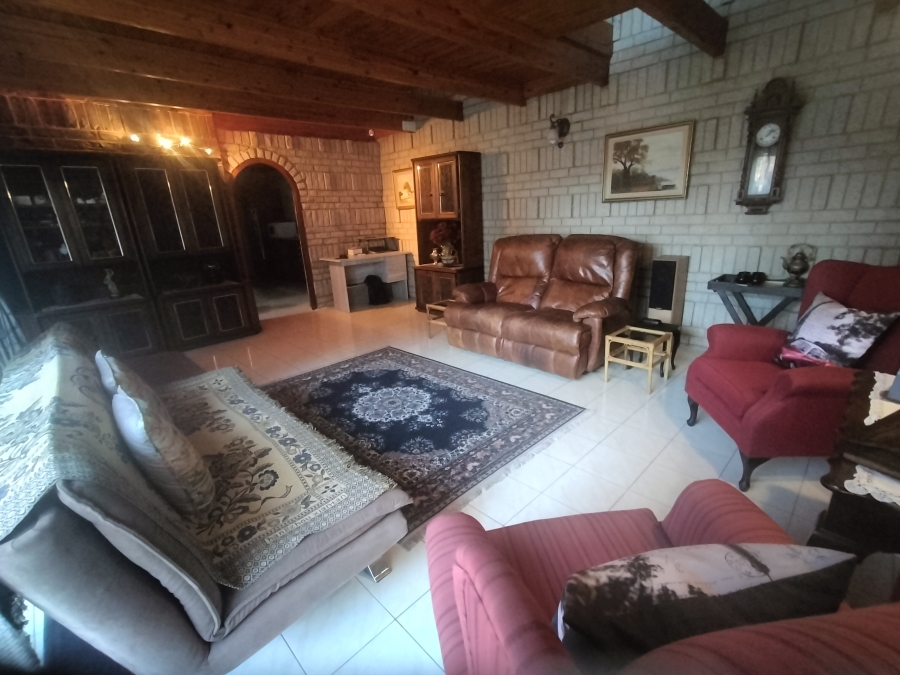 4 Bedroom Property for Sale in Pretoria North Gauteng