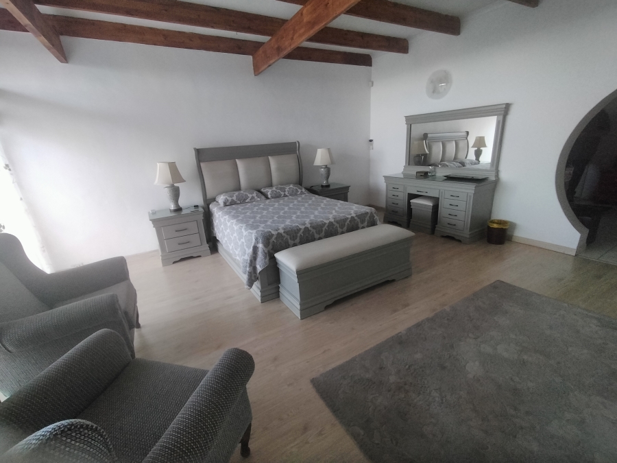 4 Bedroom Property for Sale in Pretoria North Gauteng