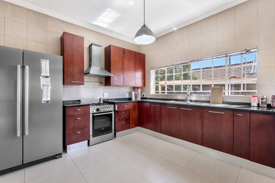 3 Bedroom Property for Sale in Greenside Gauteng