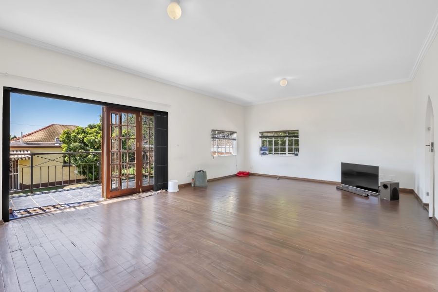 3 Bedroom Property for Sale in Greenside Gauteng