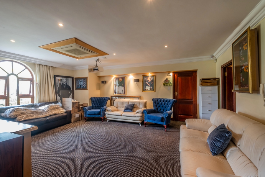 4 Bedroom Property for Sale in Waterkloof Gauteng