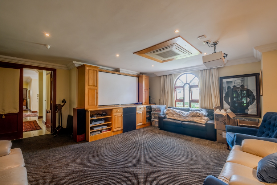 4 Bedroom Property for Sale in Waterkloof Gauteng