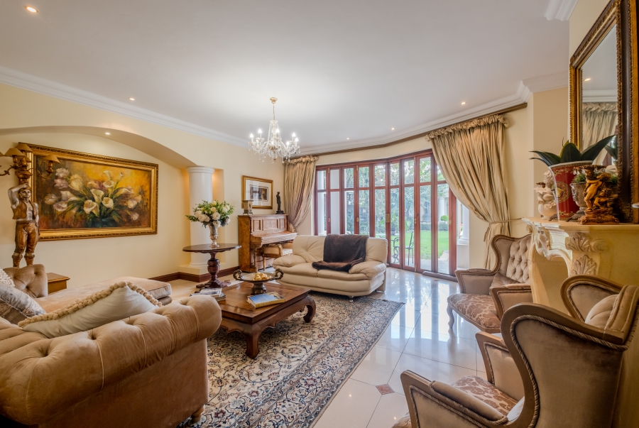 4 Bedroom Property for Sale in Waterkloof Gauteng