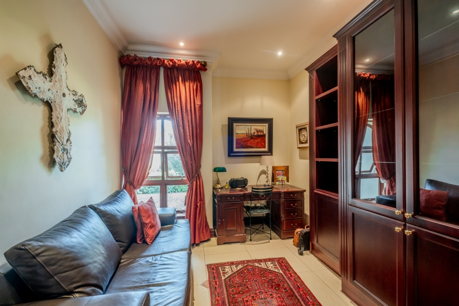 4 Bedroom Property for Sale in Waterkloof Gauteng