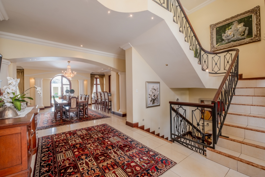4 Bedroom Property for Sale in Waterkloof Gauteng