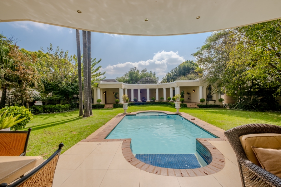 4 Bedroom Property for Sale in Waterkloof Gauteng
